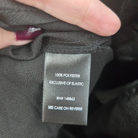 Torrid Black Surplice Satin V-Neck Cut Out Long Sleeved Blouse Size 1/1x 14-16 - Picture 12 of 14